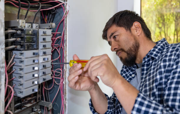 Best Electrical Outlet Repair  in Beverly Hills, MI